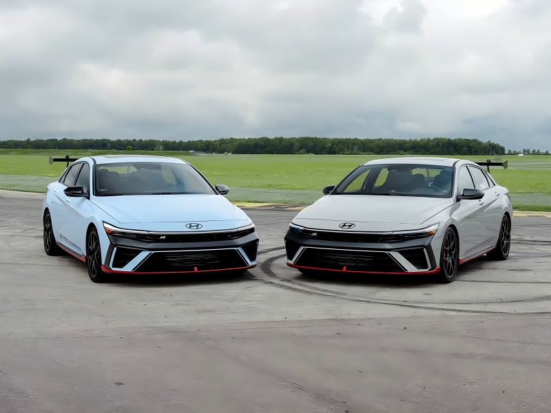 একটি 6 গতির ম্যানুয়াল ট্রান্সমিশন উপলব্ধ! টিসিআর রোড -আইনী তৈরি করা - হুন্ডাই এলান্ট্রা এন টিসিআর অফিসিয়াল চিত্র প্রকাশিত।